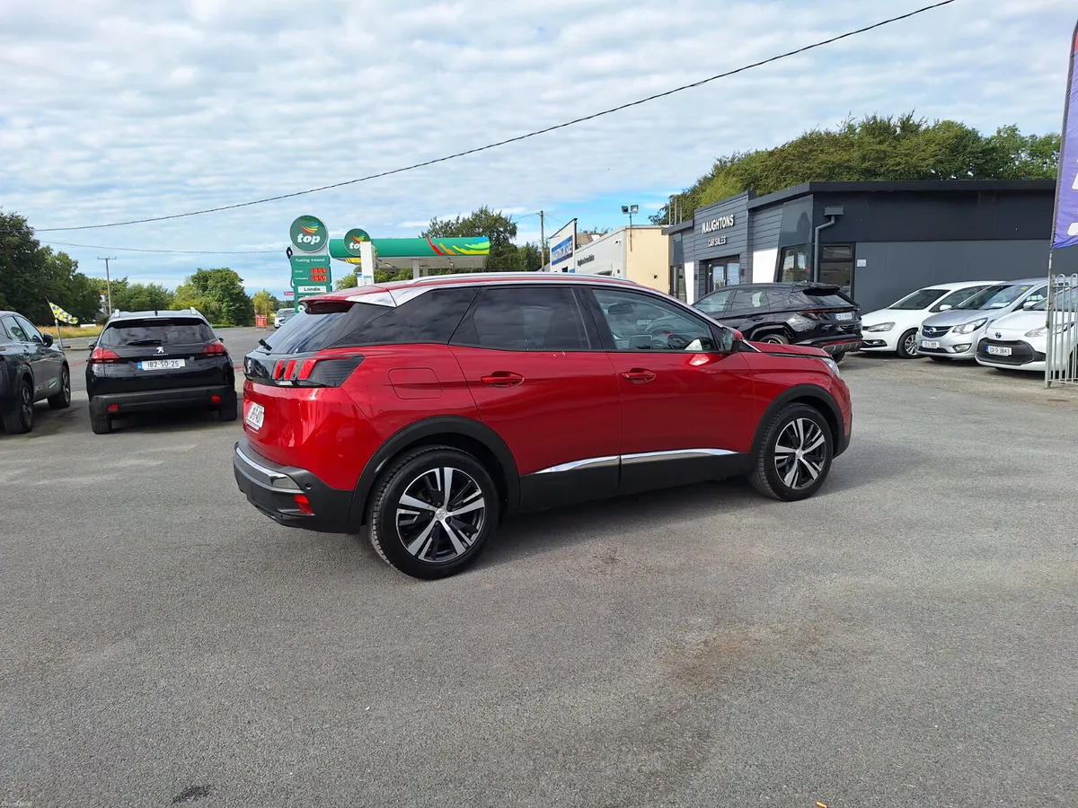 Peugeot 3008 1.5 HDI Allure *High Spec/Half Leathe - Image 3