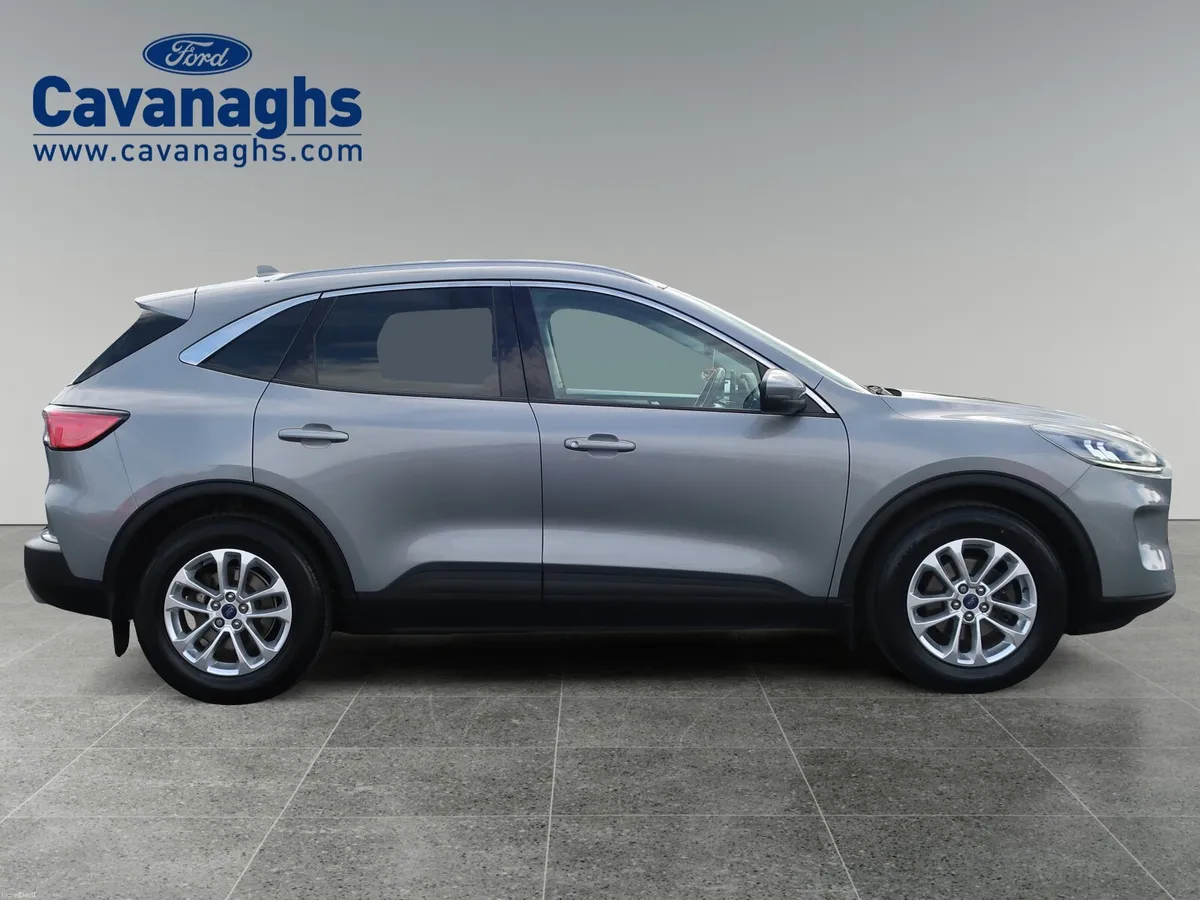 2021 Ford Kuga  1.5TDCi TITANIUM 120PS - Image 5