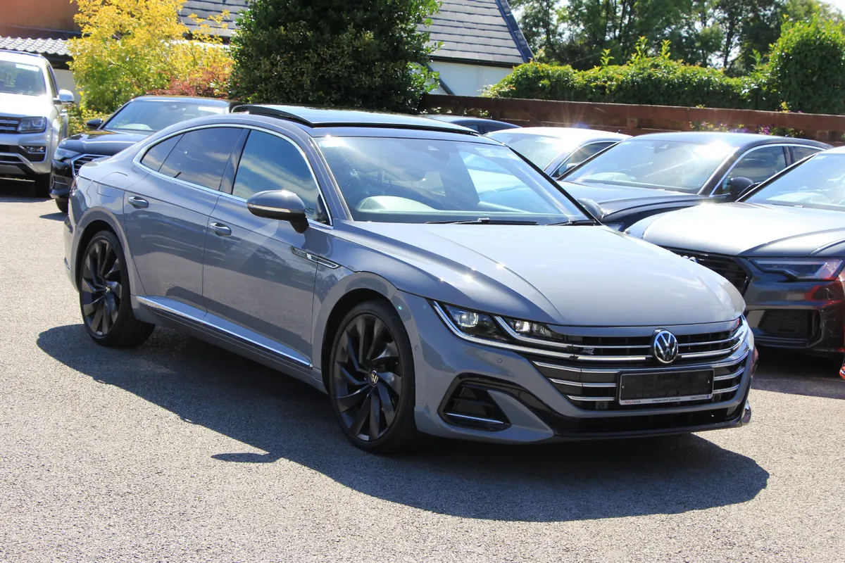 Aerton R Line 200Bhp * Sunroof * DSG * Extra Spec - Image 1
