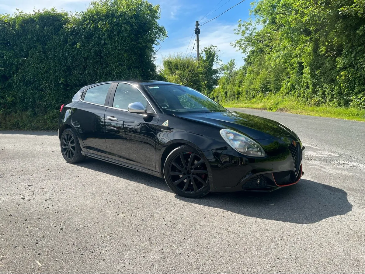 Alfa Romeo Giulietta Veloce - Image 1