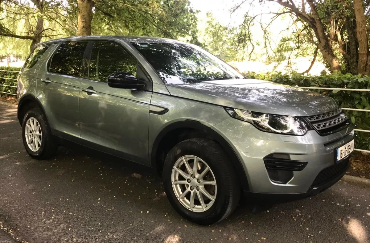 Land Rover Discovery Sport 4X4Automatic Commercial - Image 4