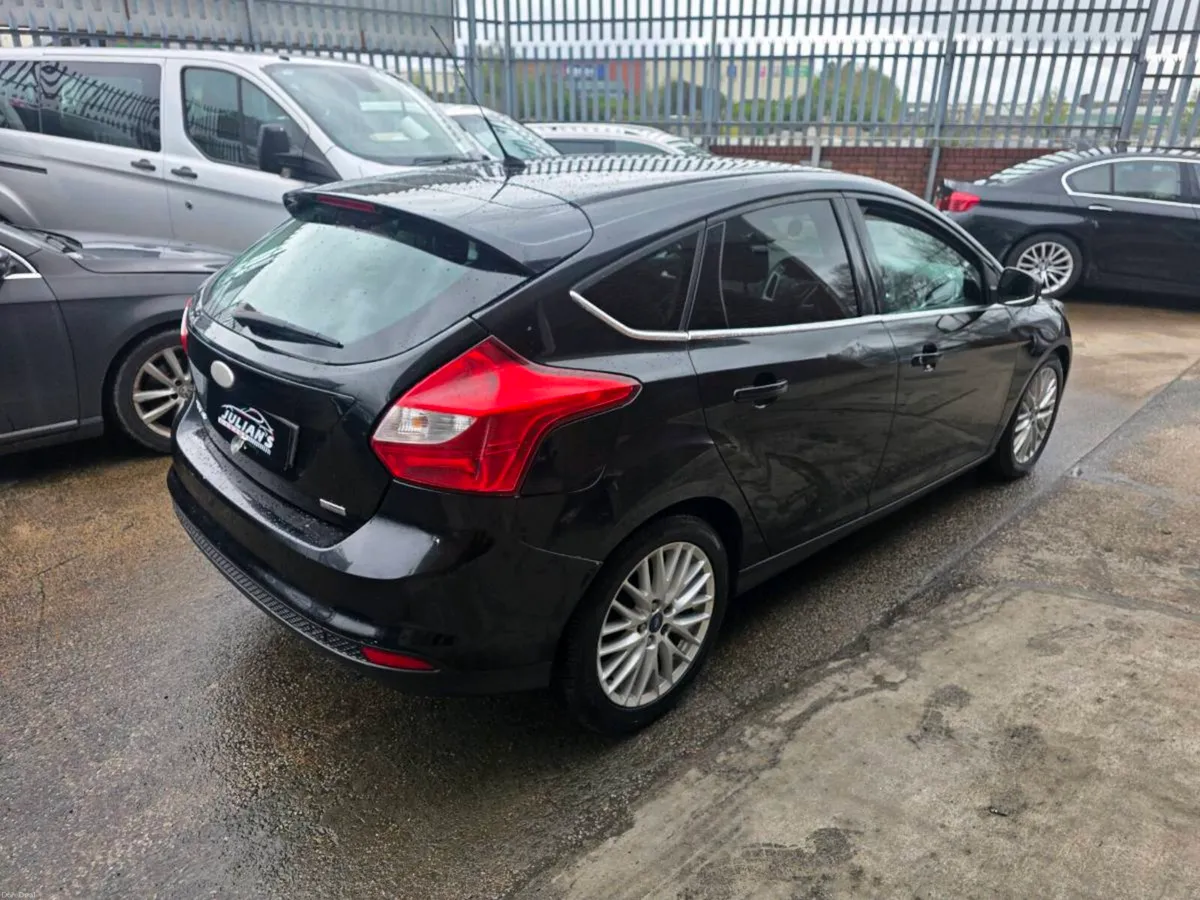 Ford focus - Image 4