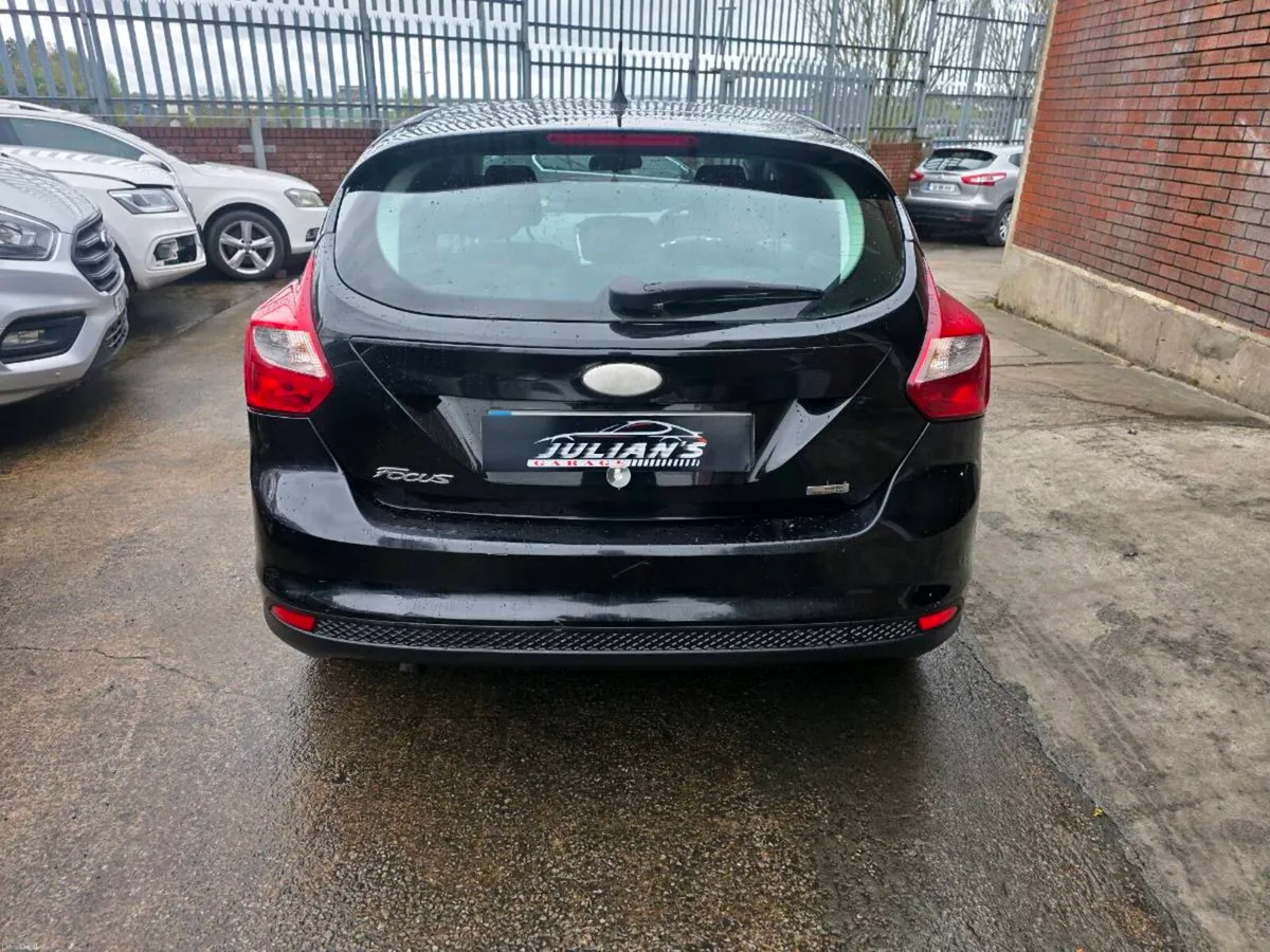 Ford focus - Image 5