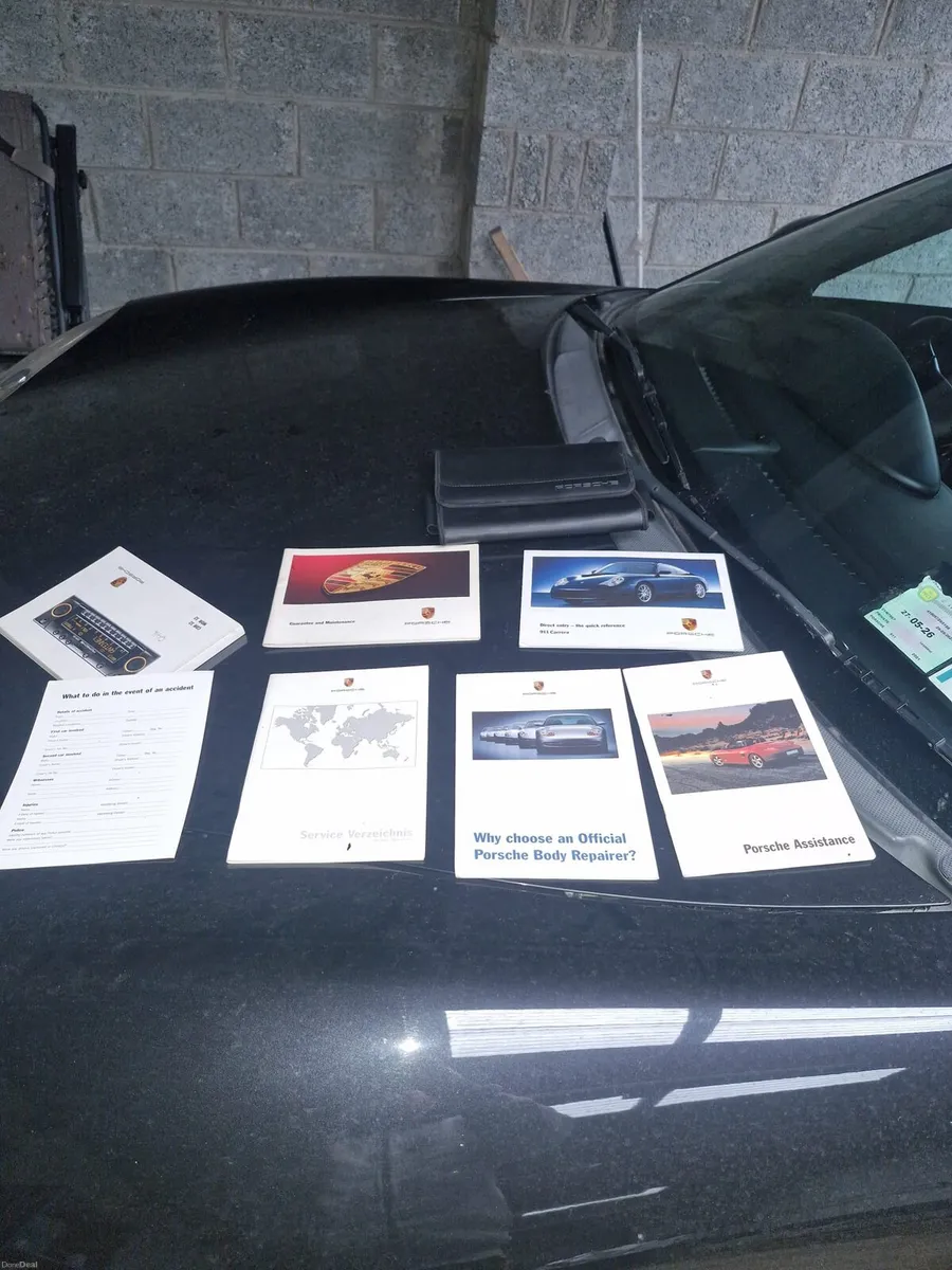 Porsche 911 (996) Manual C4 - Image 5