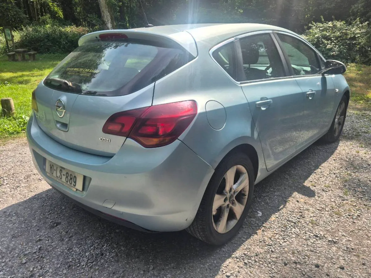 10 Opel Astra NCT 4-27 - Image 2