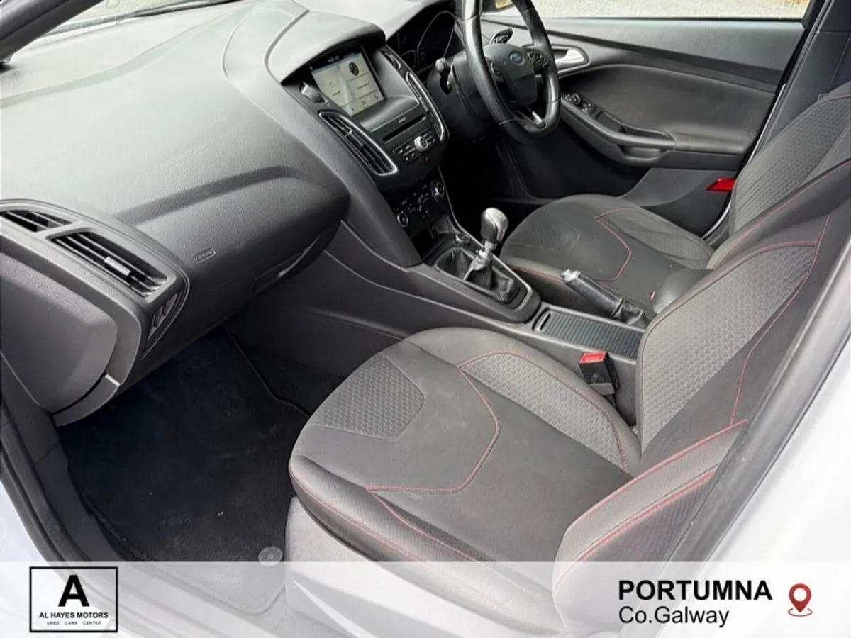 Ford Focus ST-Line 1.0 EcoBoost 125PS - Image 4