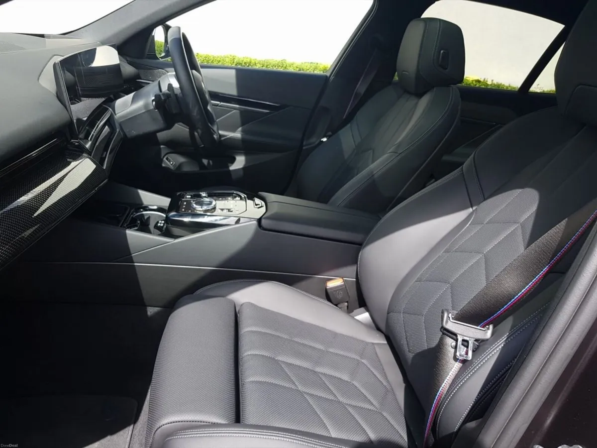 BMW 5-Series 530e M Sport - Image 5