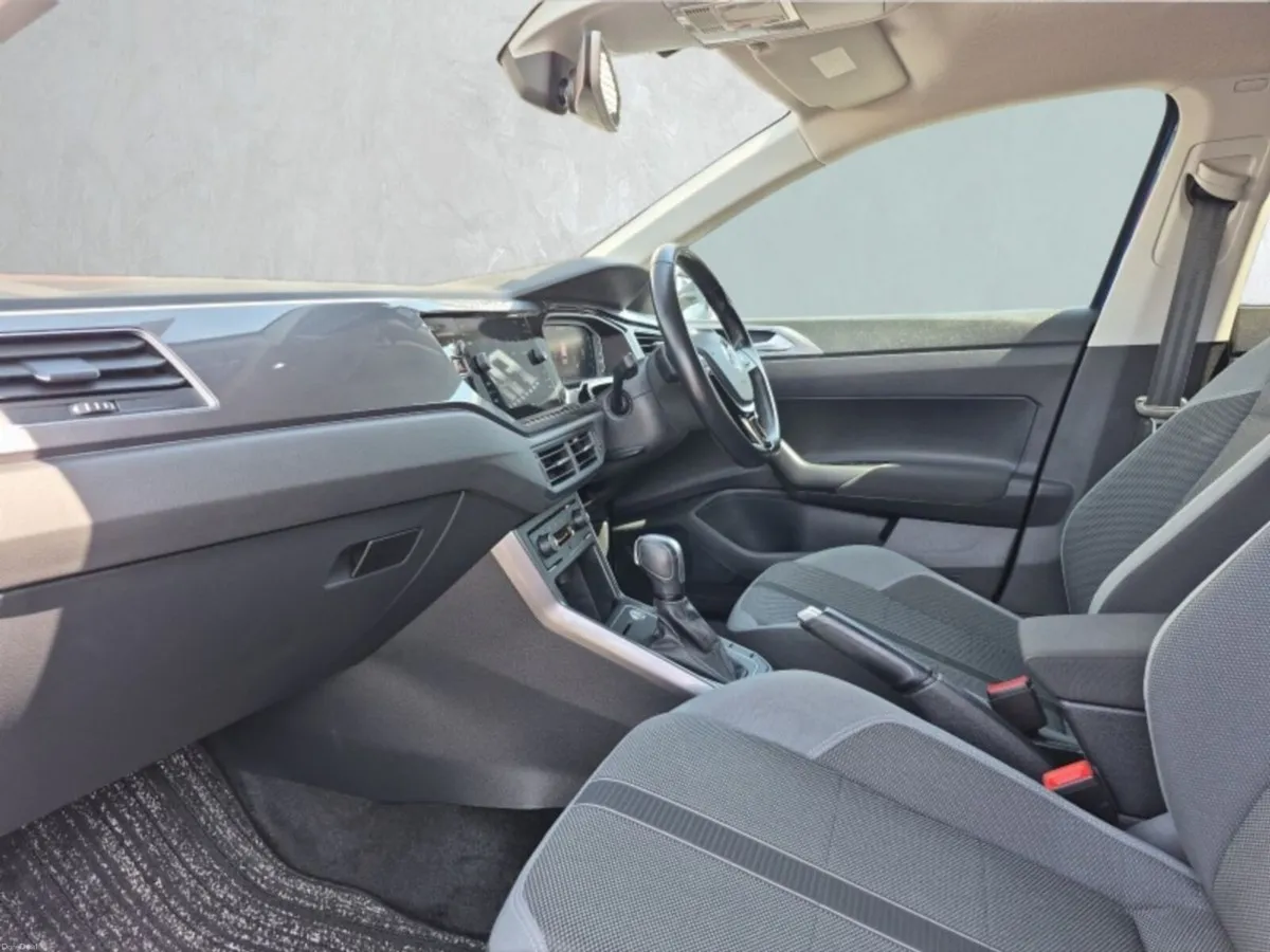 Volkswagen Polo ** HIGHLINE ** HUGE SPEC ** TRINIT - Image 6