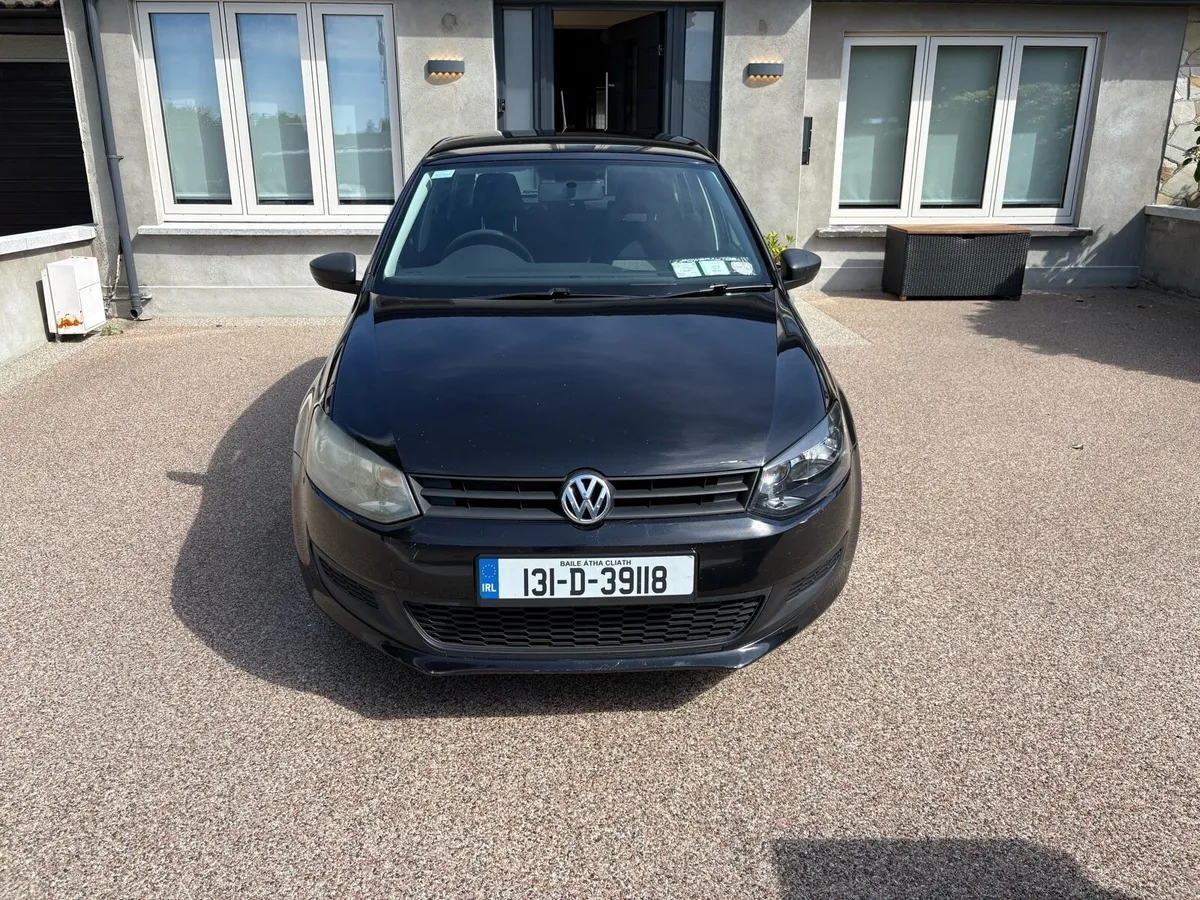 2013 VOLKSWAGEN POLO - Image 1