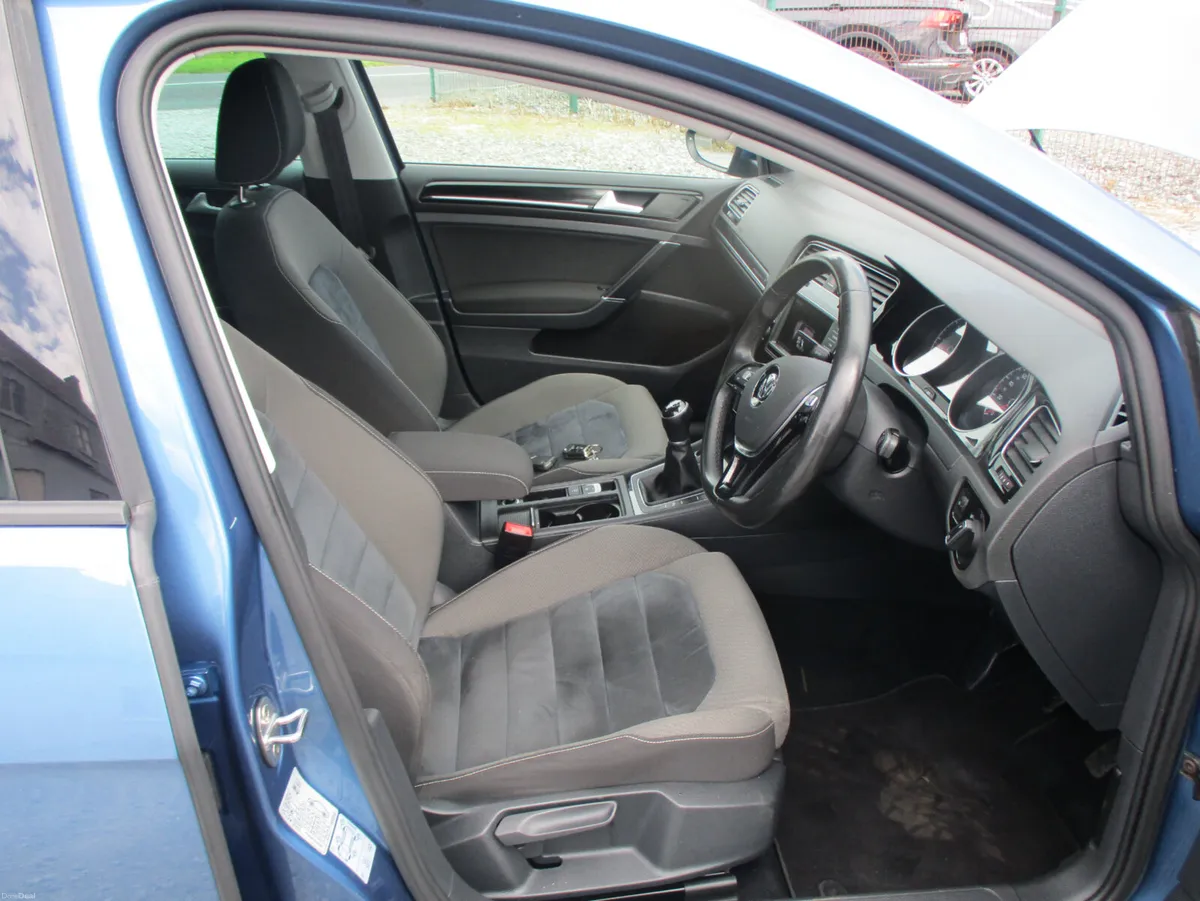 Volkswagen Golf 2016 1.6 TDI HIGHLINE 110BHP - Image 4