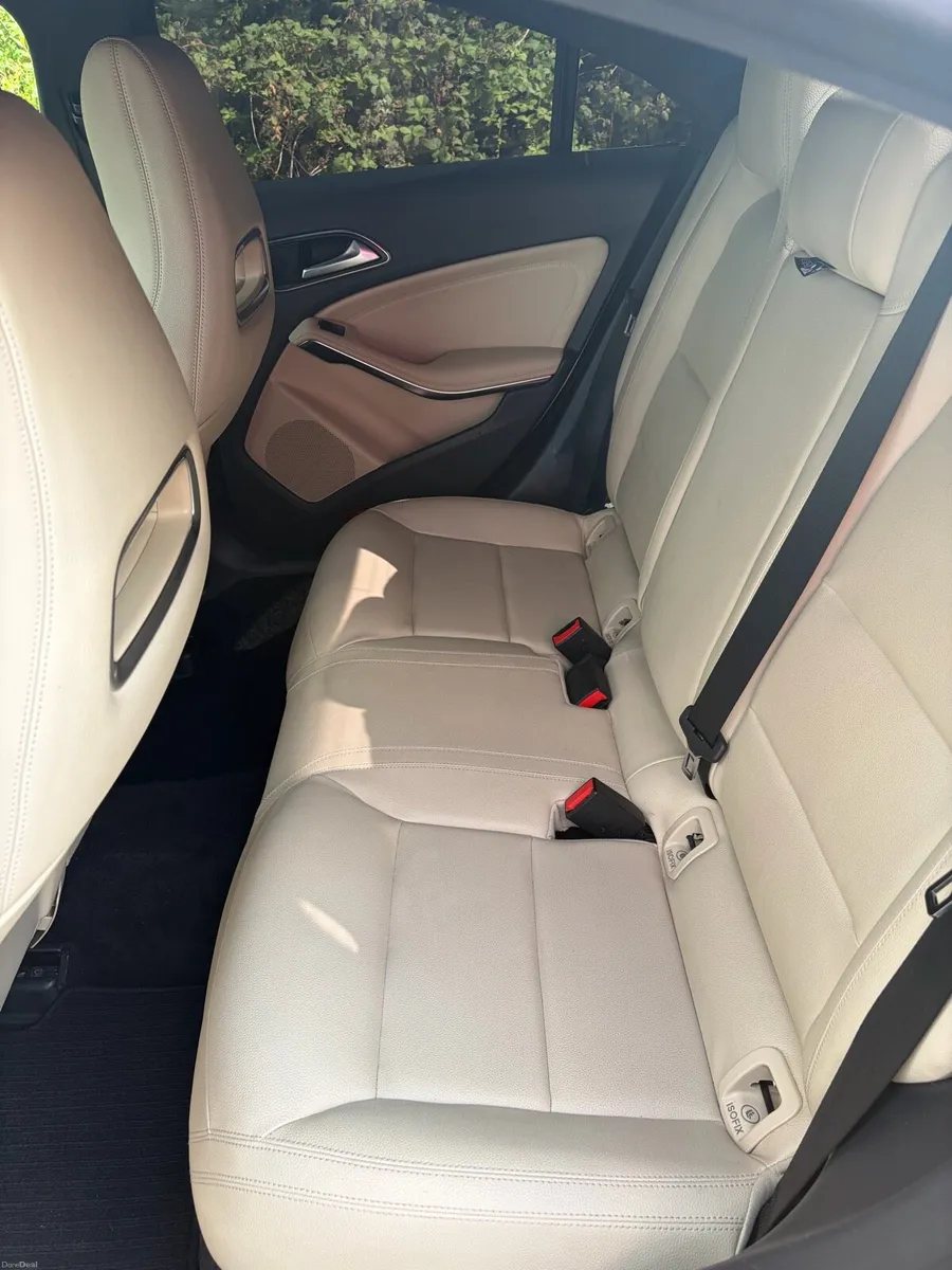 2014 Mercedes CLA 220 - Image 6