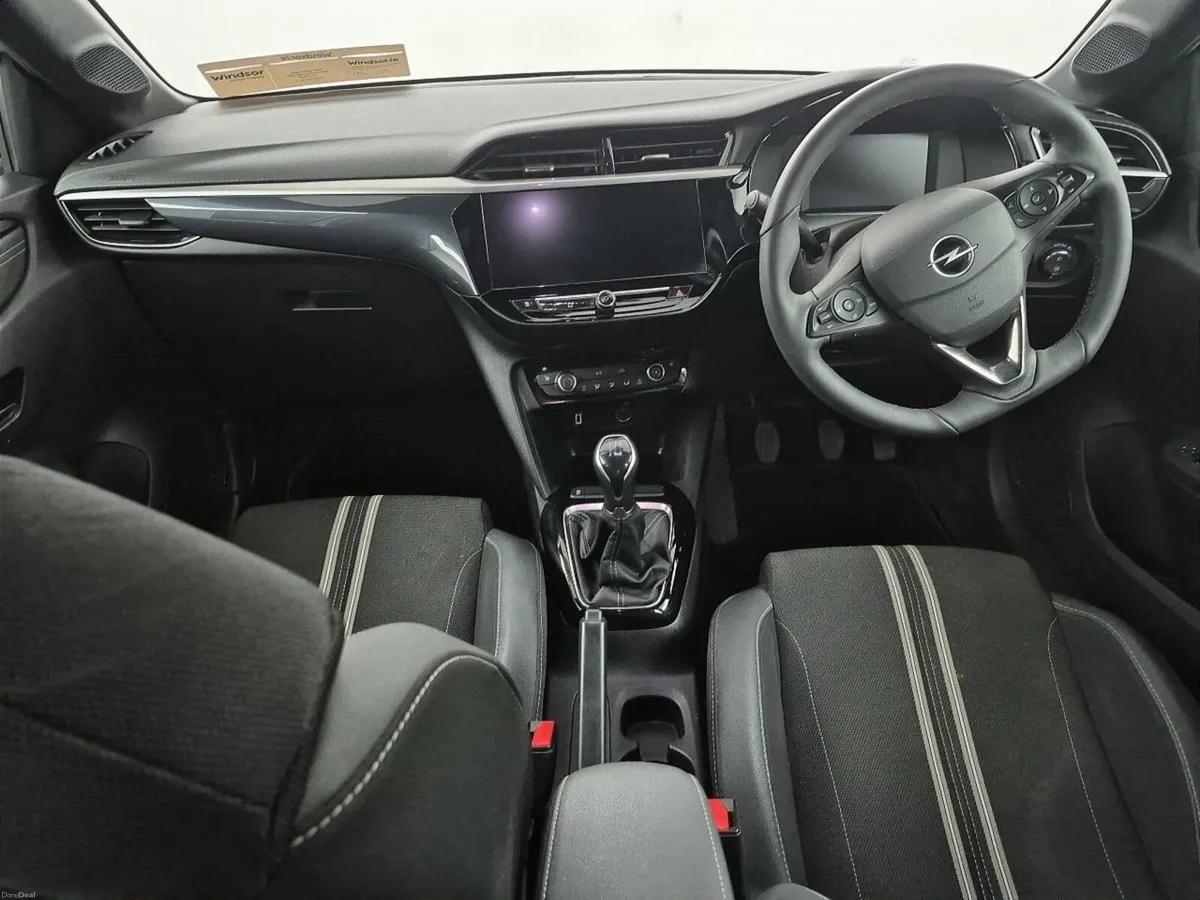 Opel Corsa GS Model 1.2 - Image 3