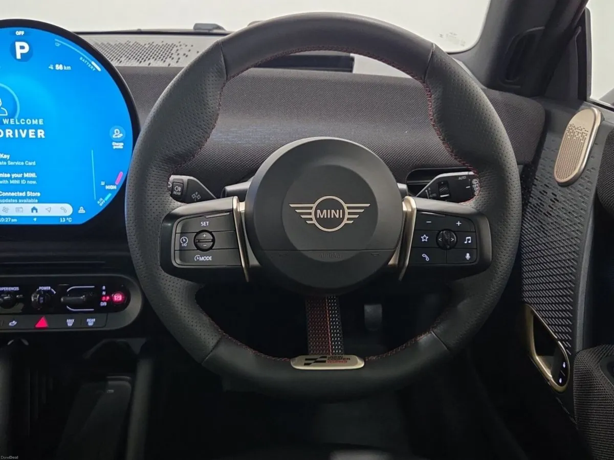 Mini Cooper Cooper SE - Image 5