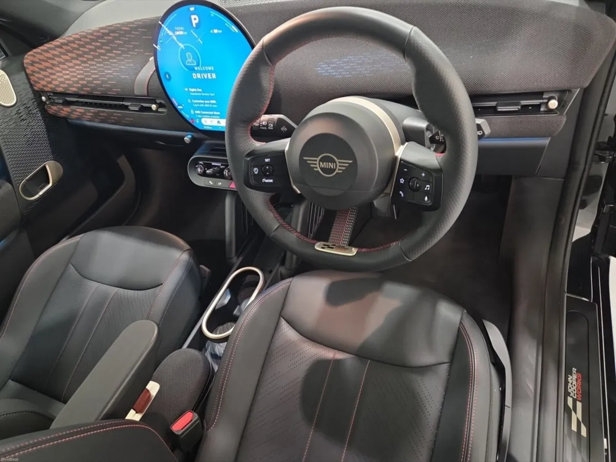 Mini Cooper Cooper SE - Image 6