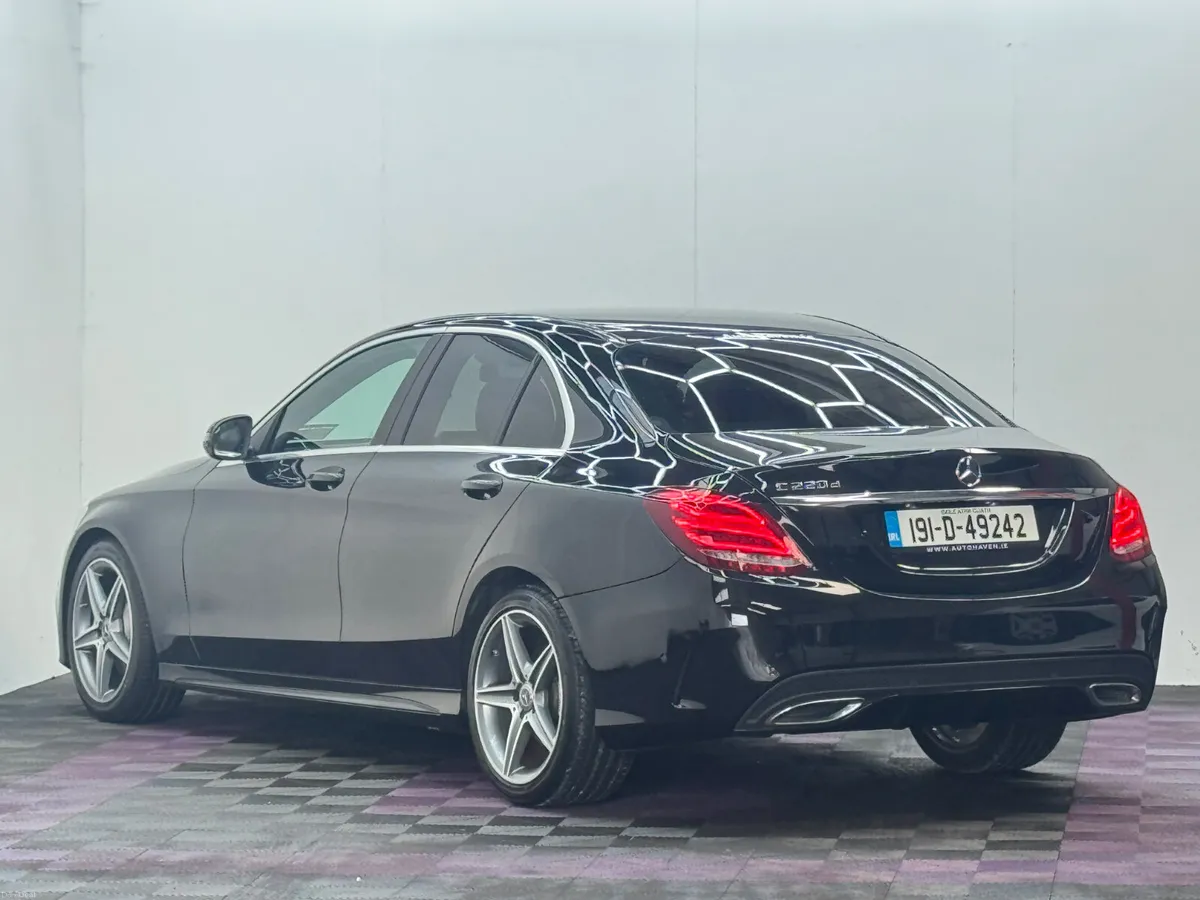 2019’Mercedes-Benz C220D AMG Line, Automatic - Image 4