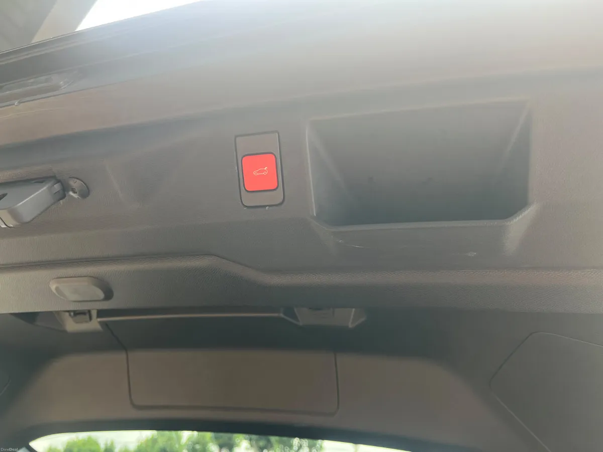 Peugeot 5008 2025 - Image 6