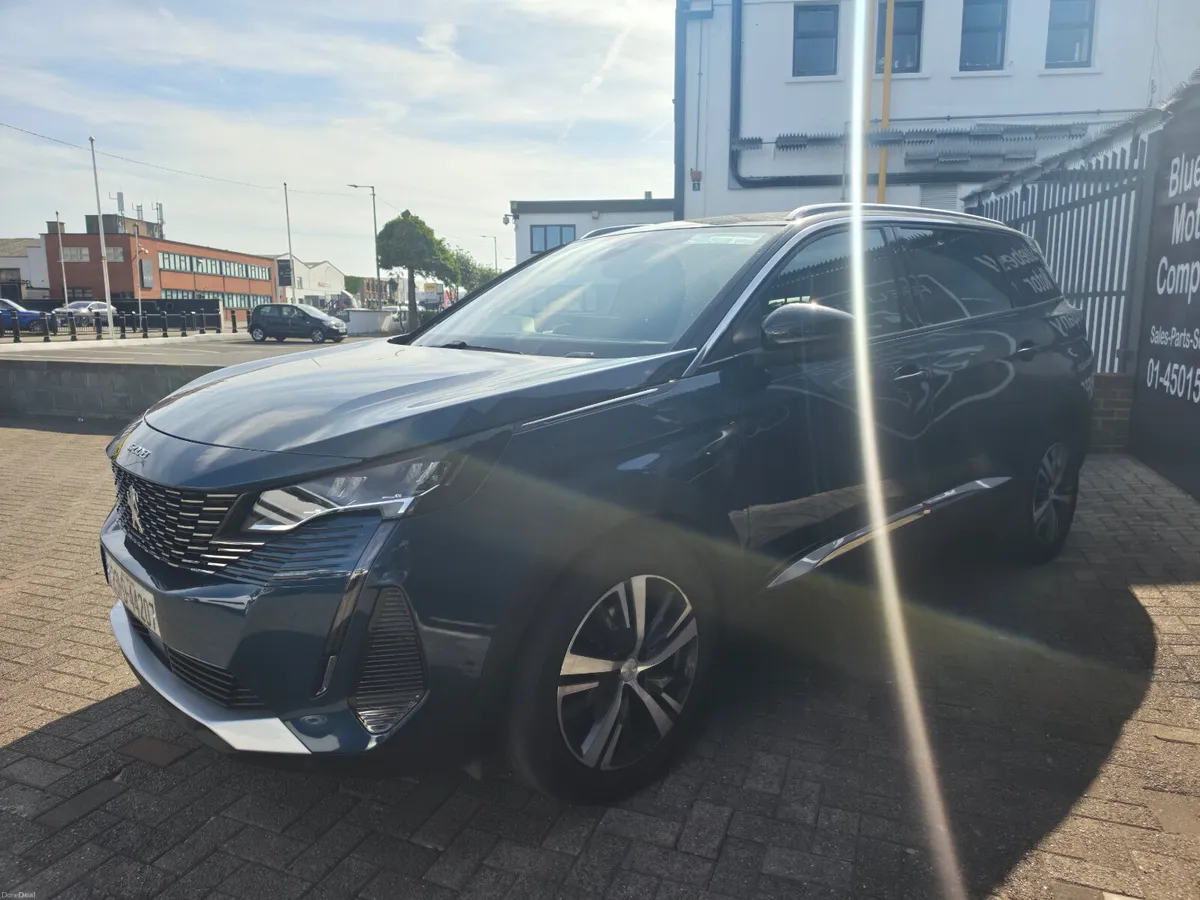 Peugeot 5008 2023 - Image 5