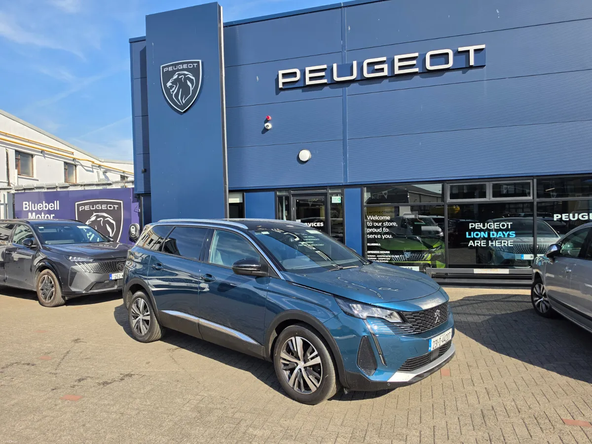 Peugeot 5008 2023 - Image 2
