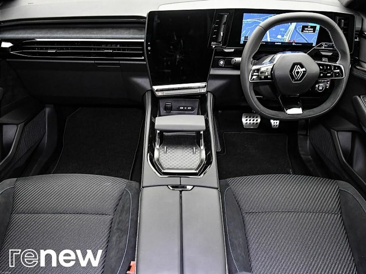 Renault Austral Techno Esprit Alpine E-Tech Full H - Image 2