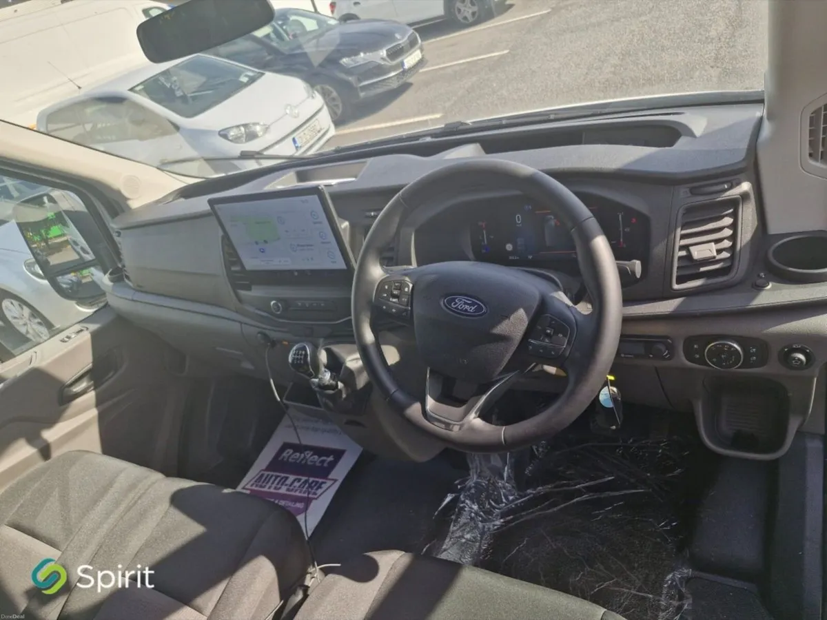 Ford Transit Minibus 2.0 - Image 4