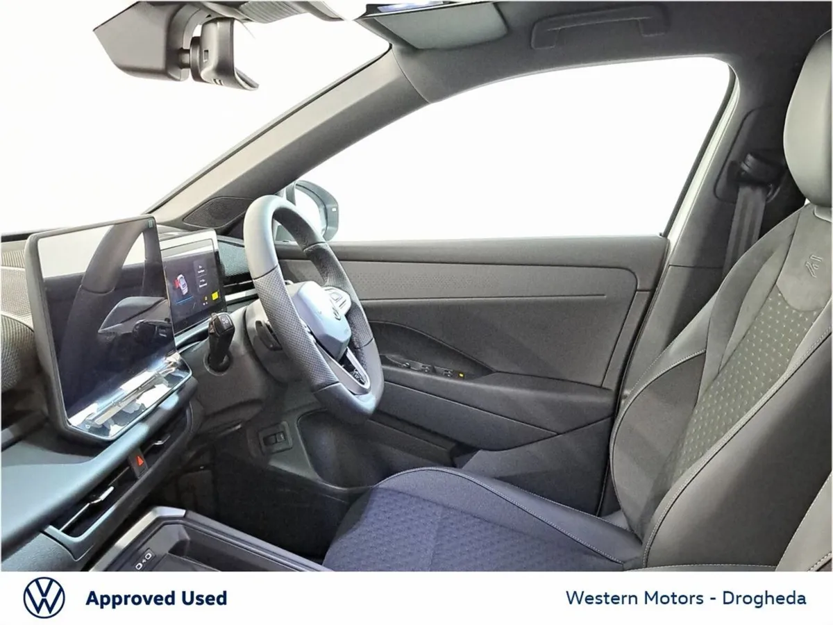 Volkswagen T-Roc R-LINE 1.5TSI 150HP MHEV - Image 4