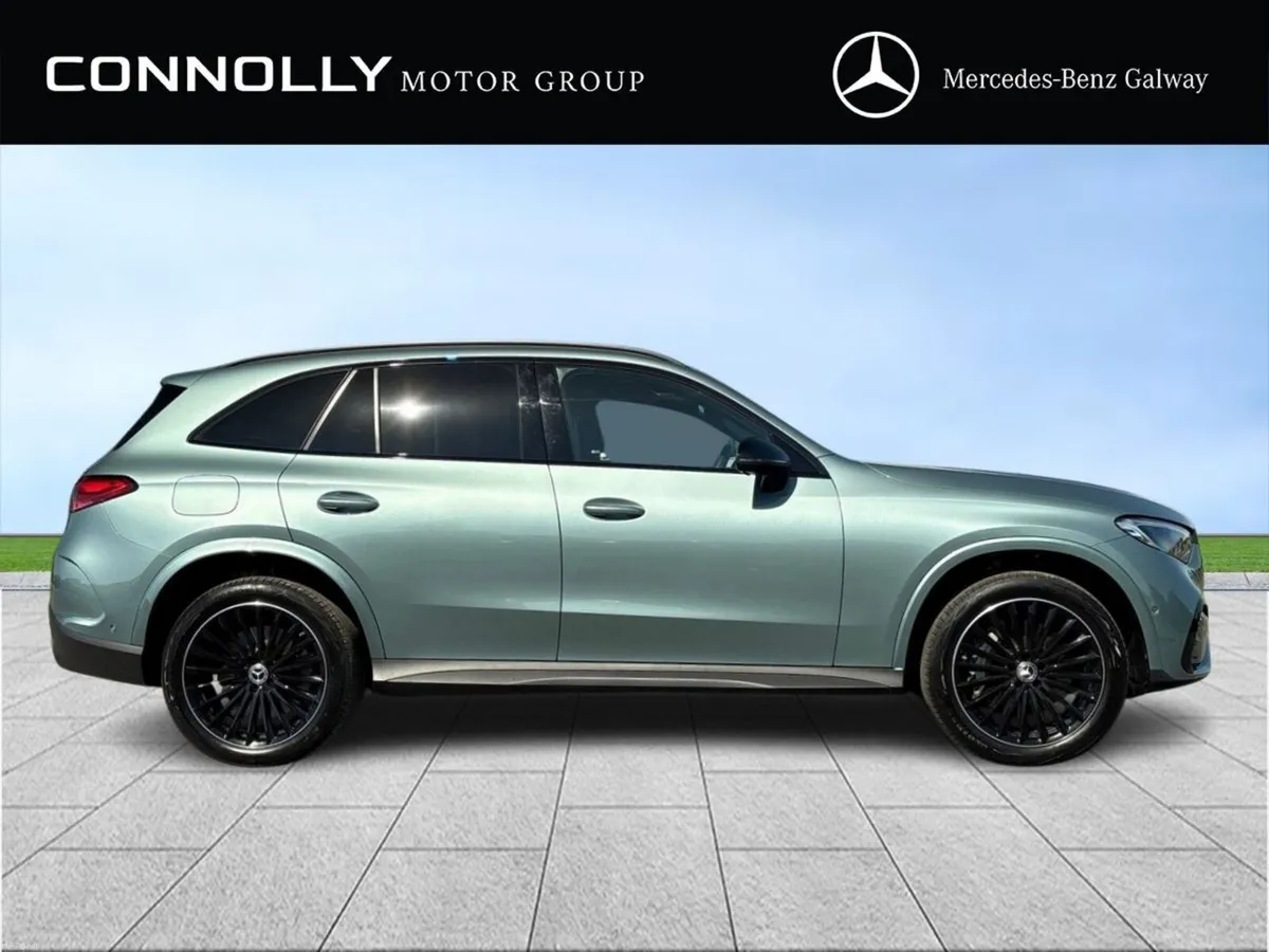 Mercedes-Benz GLC GLC300e Urban Edition - Image 3