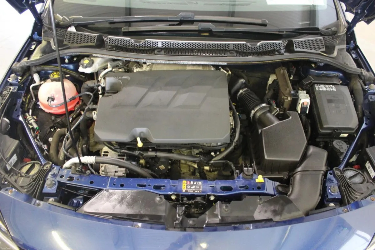 Opel Astra 1.5 Turbo D 105PS 6 Speed Sri - TENDER - Image 3