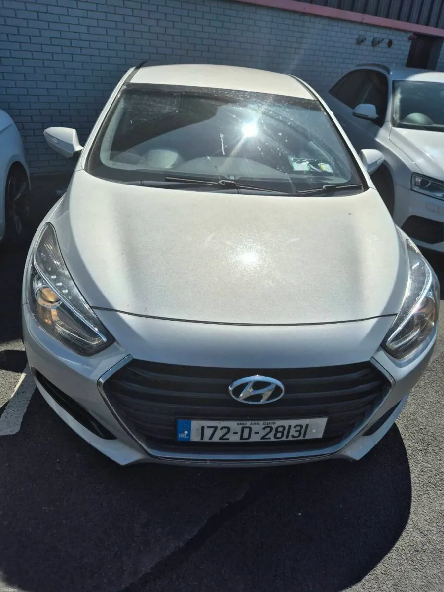 Extremly low mileage, immaculate condition, - Image 1