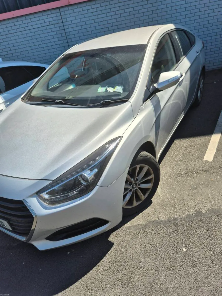 Extremly low mileage, immaculate condition, - Image 2