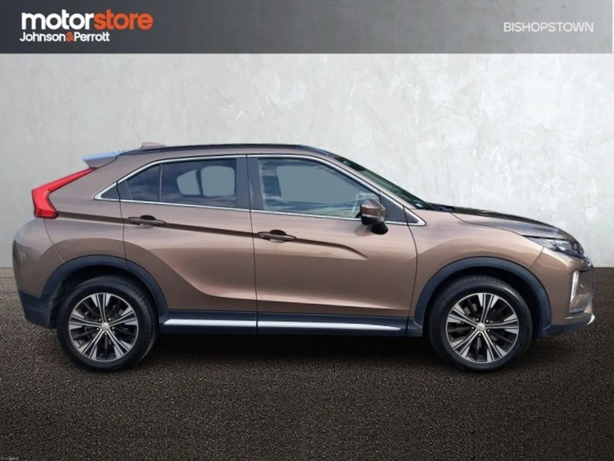 Mitsubishi Eclipse Cross 1.5 Petrol 6MT Intense 2W - Image 6
