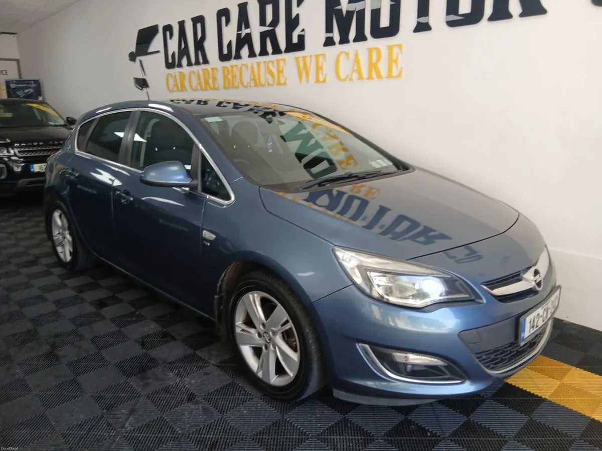 Opel Astra SRI 1.7cdti 110PS 5DR - Image 2