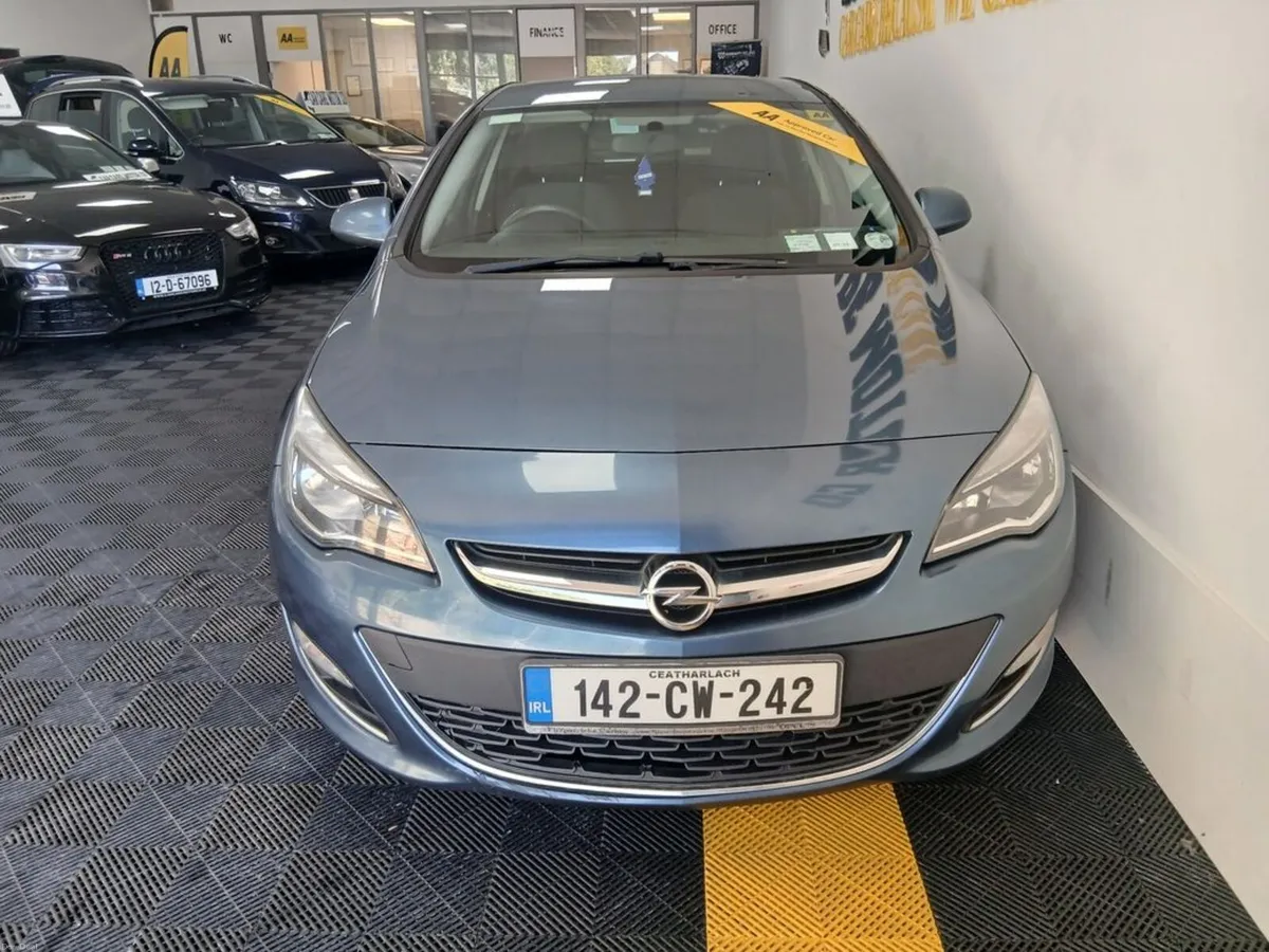 Opel Astra SRI 1.7cdti 110PS 5DR - Image 3