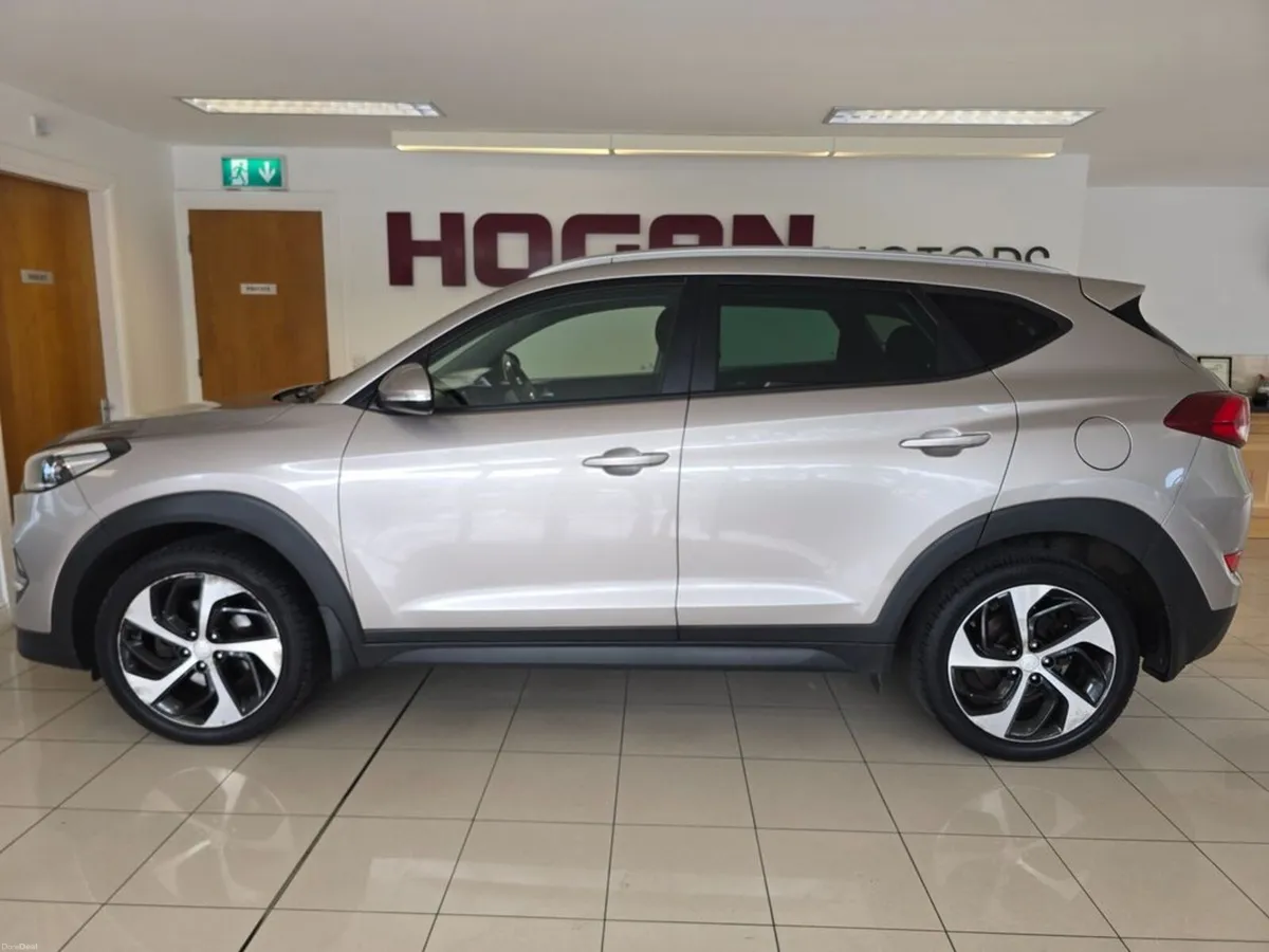 Hyundai Tucson Executive SE Diesel * Best Spec * - Image 4