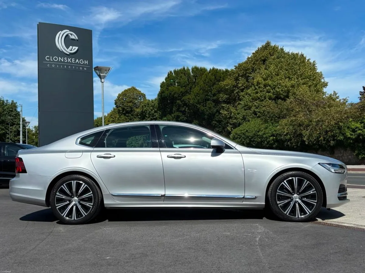 Volvo S90 2.0 T8 Inscription 390HP Auto - Image 2