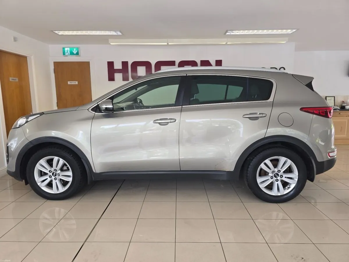 Kia Sportage Platinum Diesel Automatic * Best Spec - Image 4