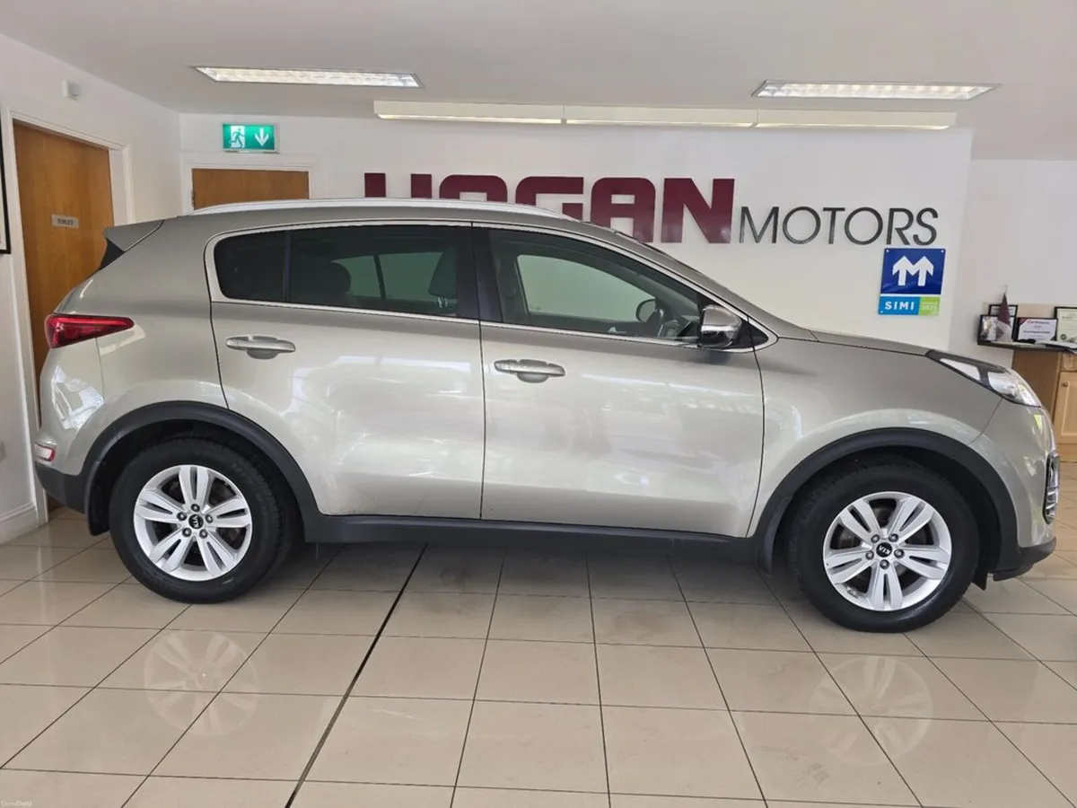 Kia Sportage Platinum Diesel Automatic * Best Spec - Image 3