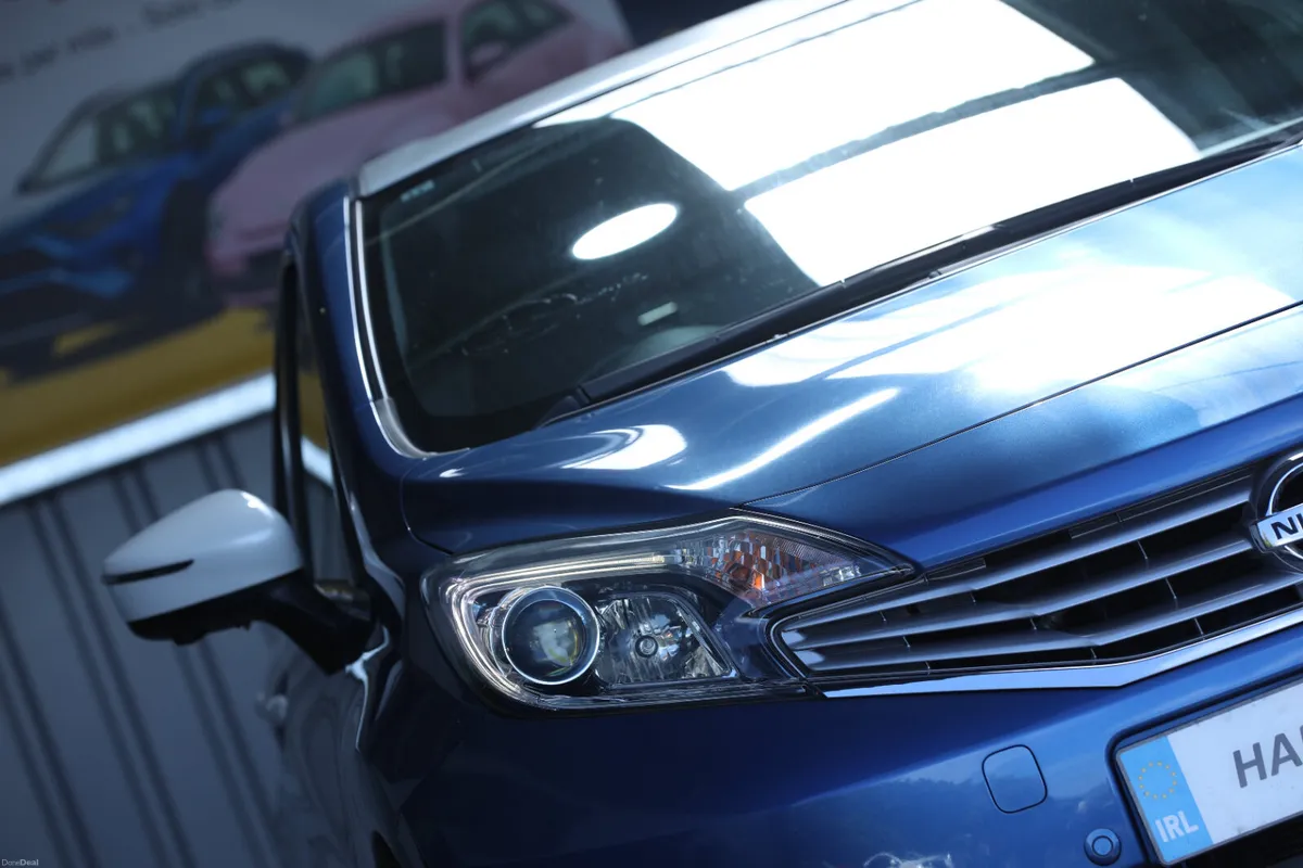 Nissan Note MEDALIST X 2015 53k km - Image 2