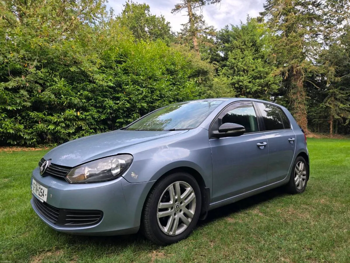 2010 VOLKSWAGEN GOLF TDI - Image 2