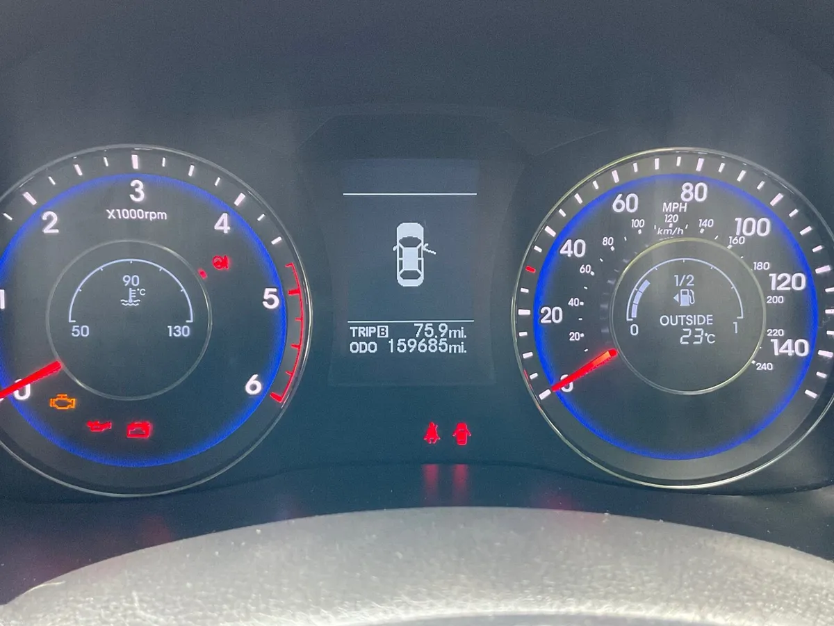 2013 Hyundai i40 1.7 CRDI - Image 5