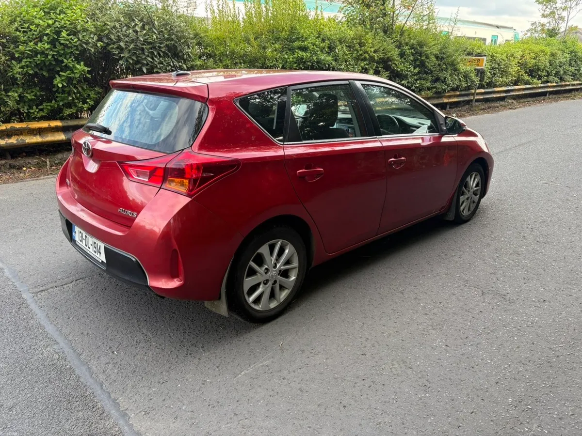 2013 TOYOTA AURIS 1.4 LUNA NEW MODEL  NCT&TAX - Image 5