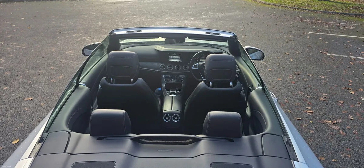 Car - Image 6
