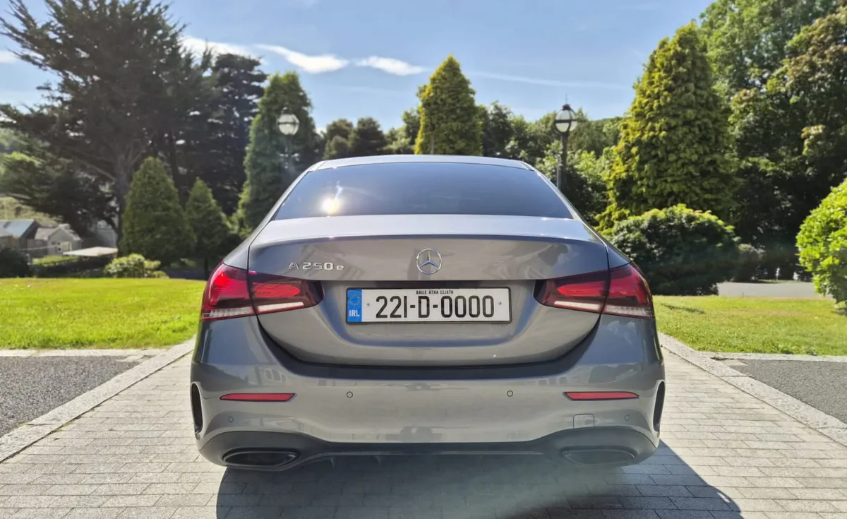 2022 Mercedes A250e AMG Line 1.3 PHEV Hybrid Auto - Image 5