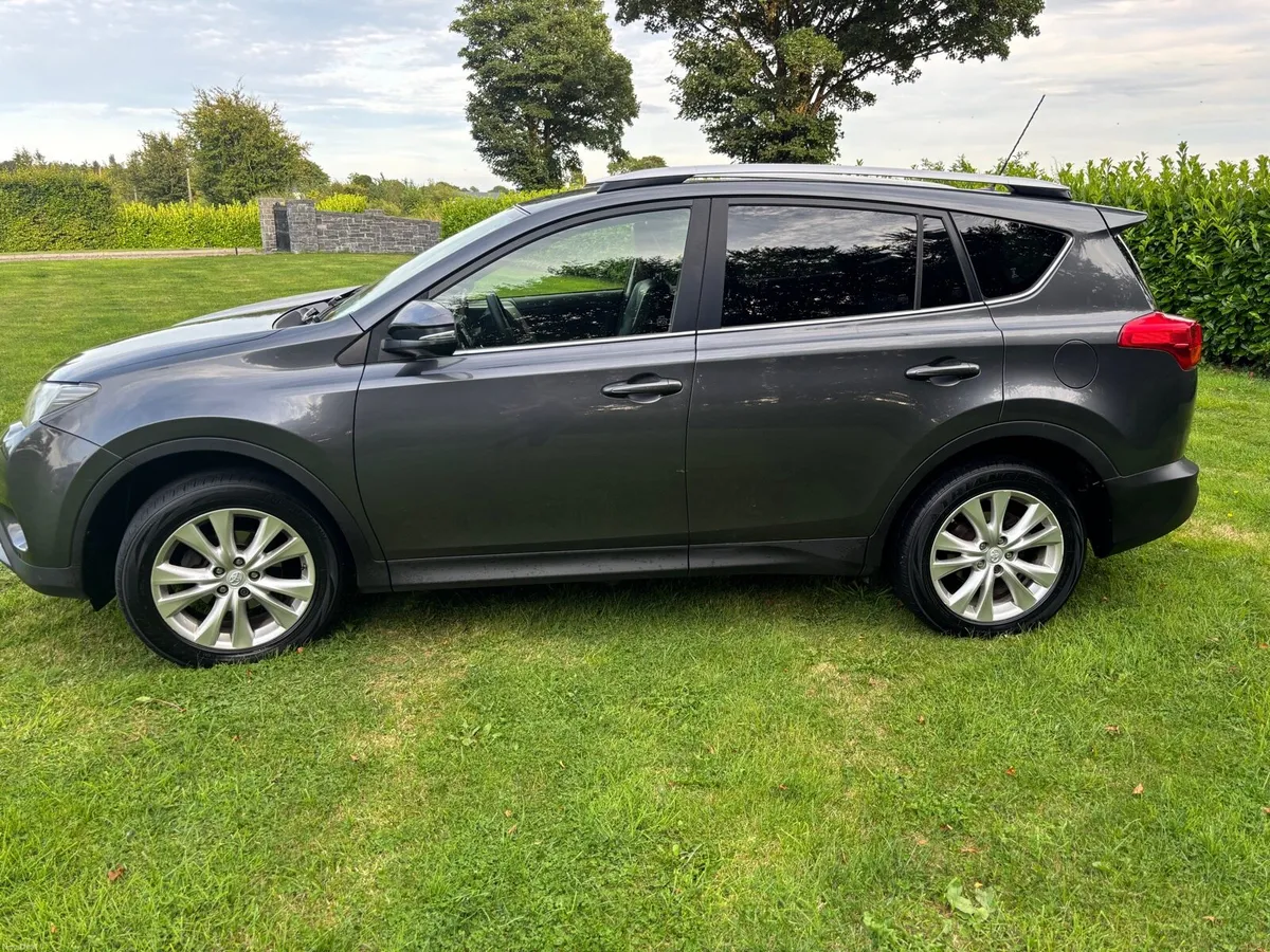 Toyota RAV4 AWD - Image 2
