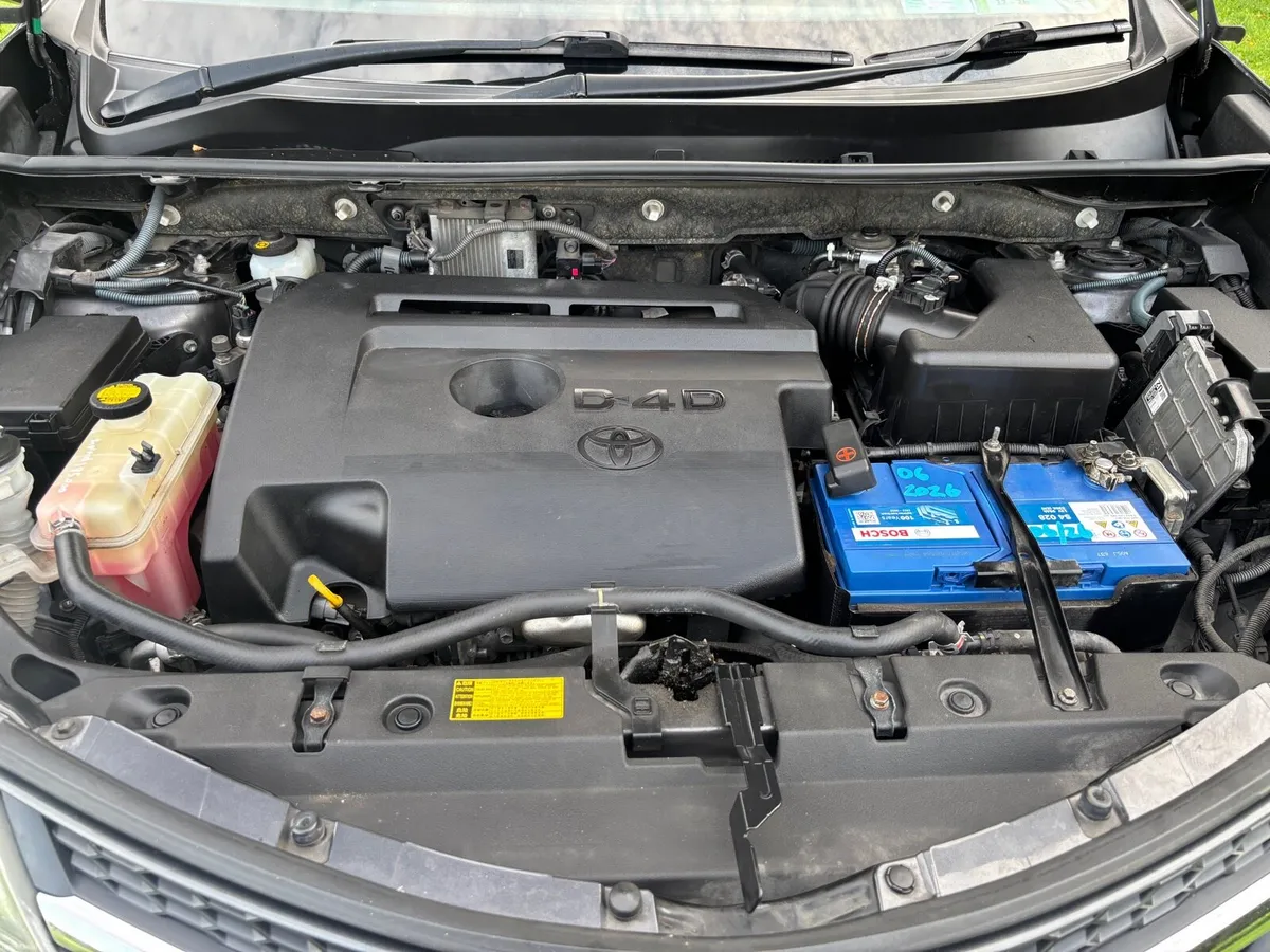 Toyota RAV4 AWD - Image 6