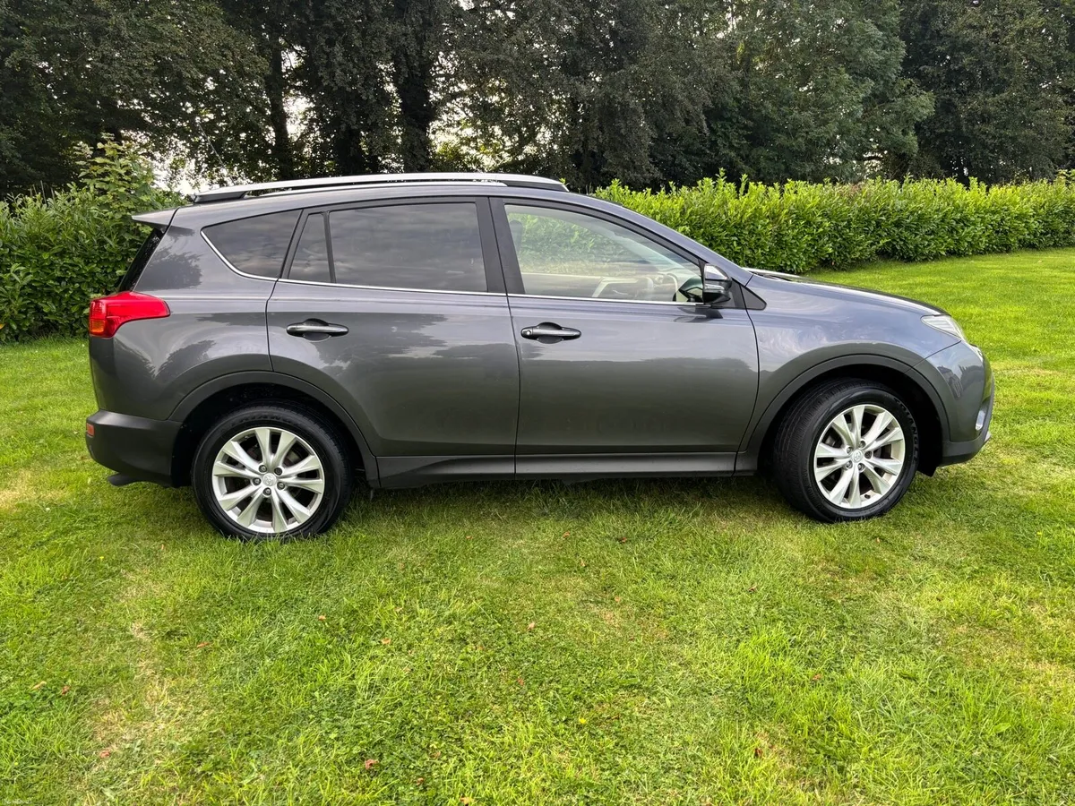 Toyota RAV4 AWD - Image 3