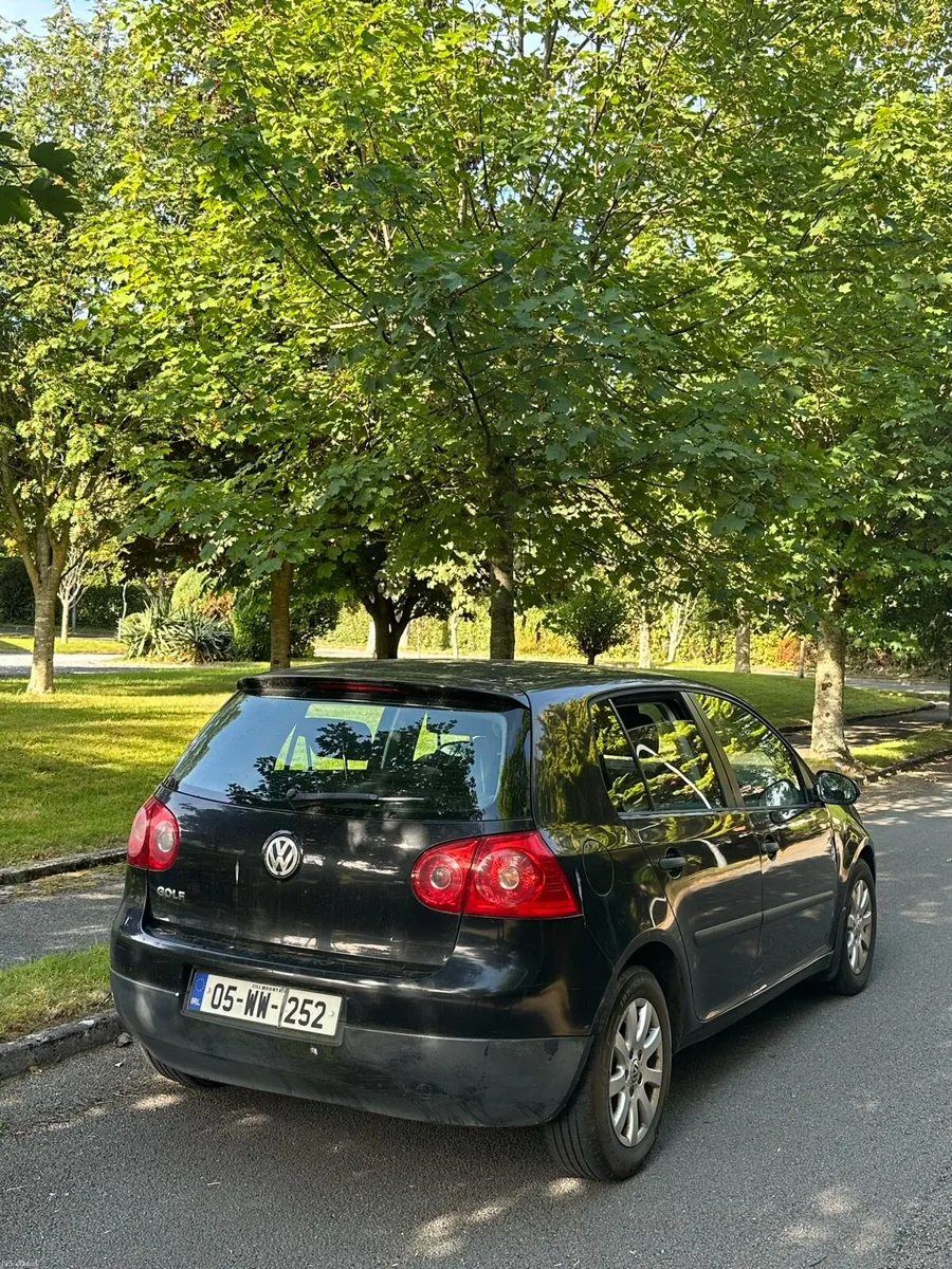 2005 golf - Image 3