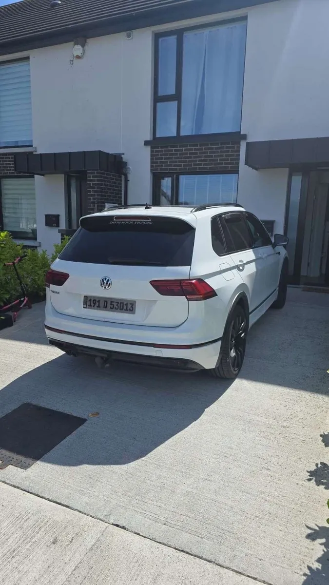 Black edition rline tiguan - Image 2
