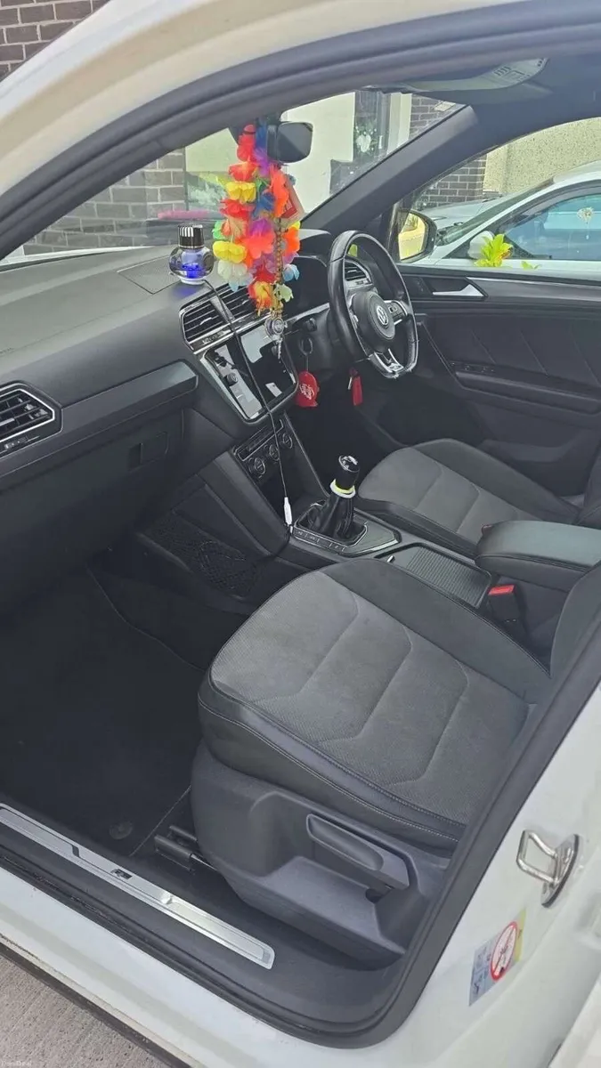 Black edition rline tiguan - Image 6