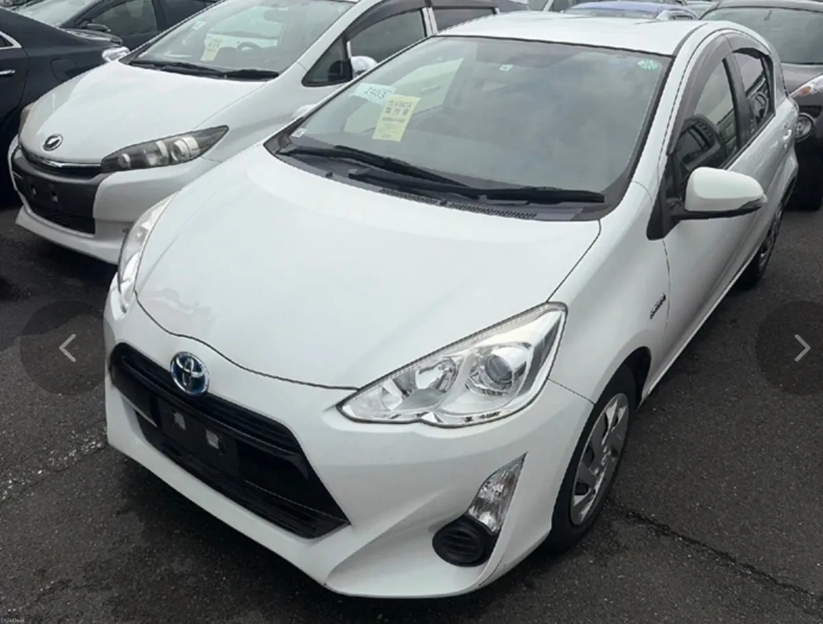 🔵 Toyota Aqua 1.5 Petrol Hybrid Automatic Low Km - Image 1