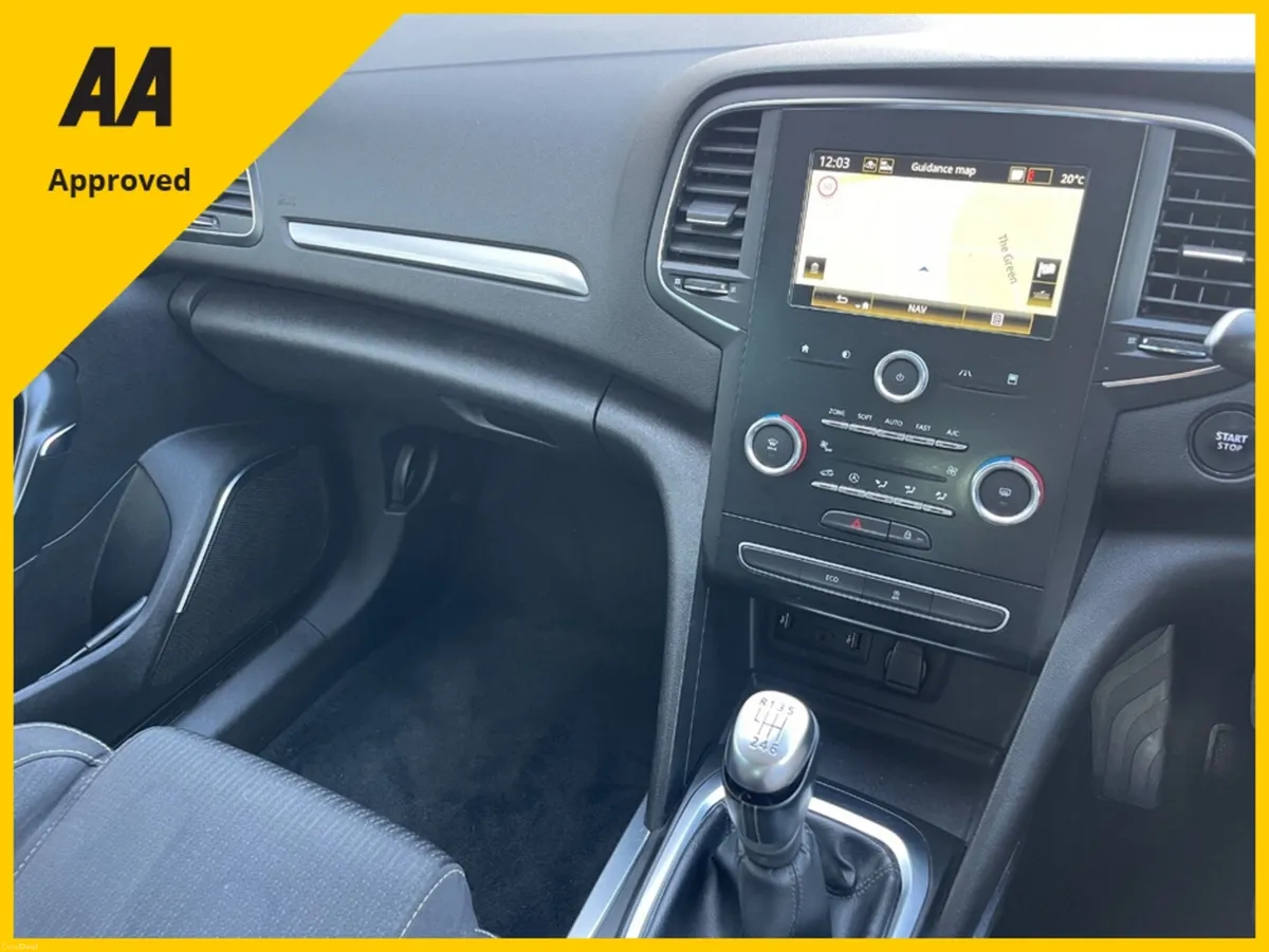 Renault Megane ICONIC DCI FREE DELIVERY - Image 3
